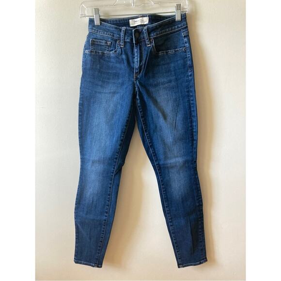GAP Curvy True Skinny Jeans Size 26 Long Mid Rise - Picture 1 of 9
